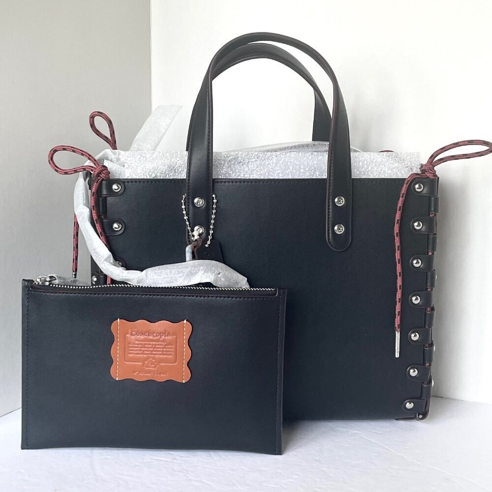 Coach Coachtopia Re-Laceable Tote Black Leather Medium Crossbody CO667